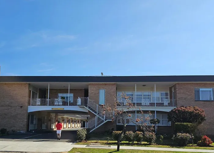 Country Lodge Motor Inn