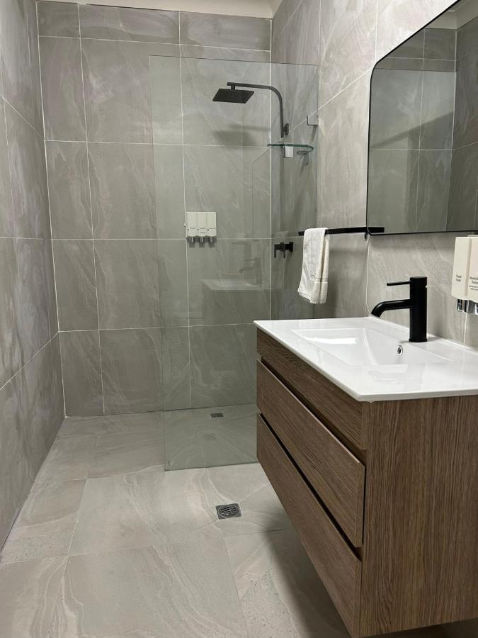 Country Motor Motel 3*