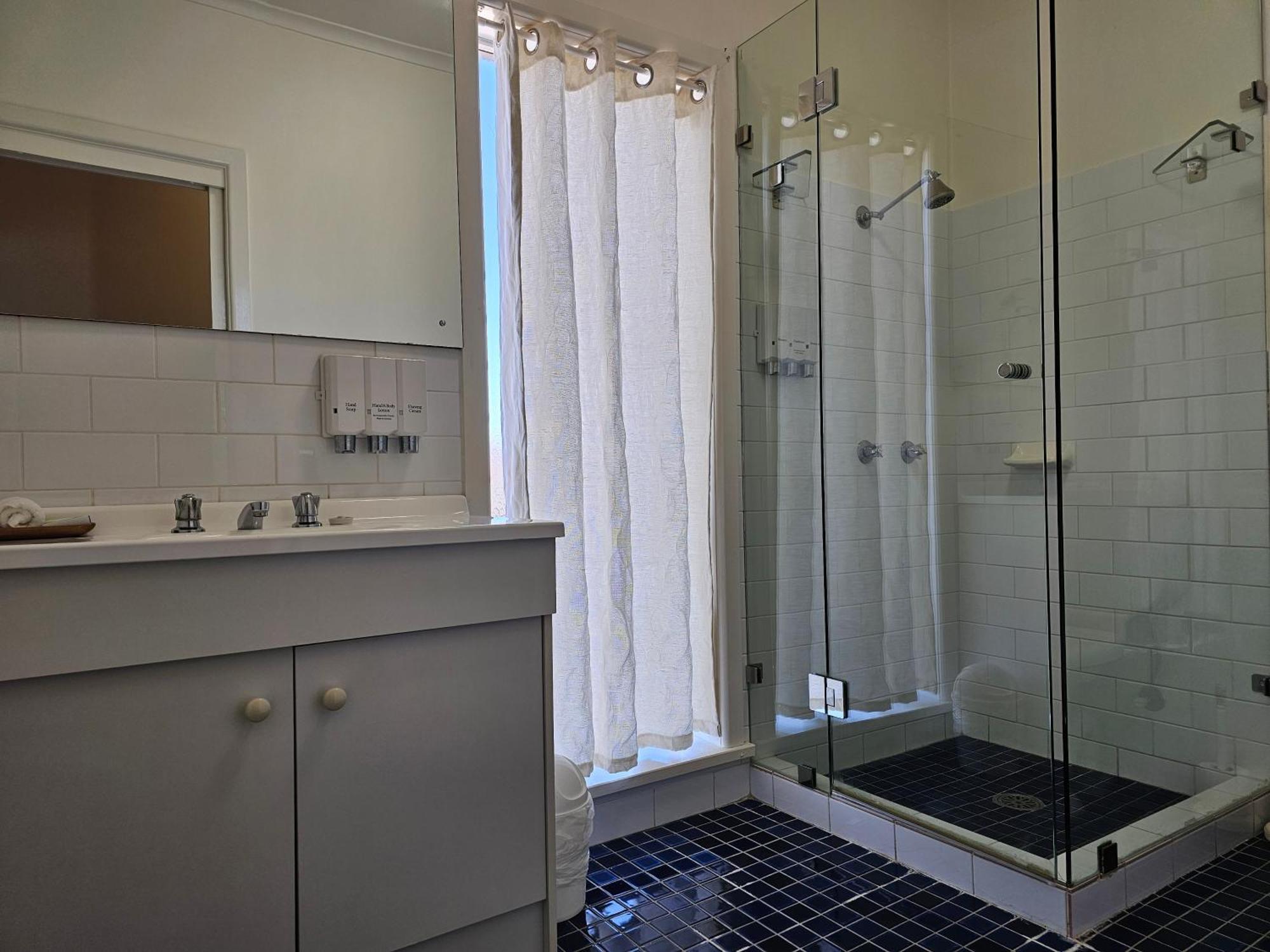 Country Motor 3* Bathurst